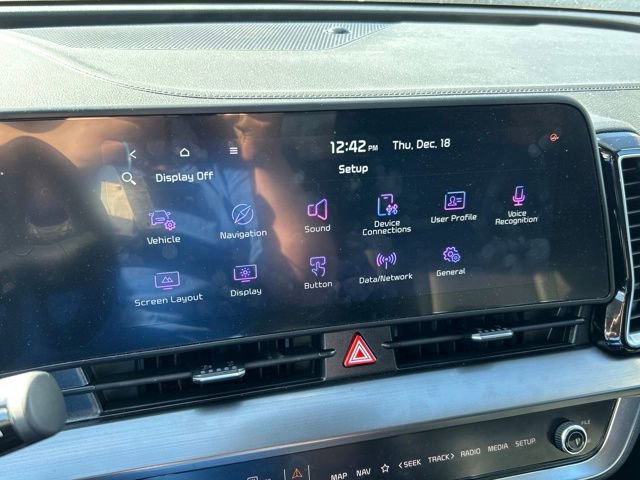 Used 2025 Kia Sportage EX image 28