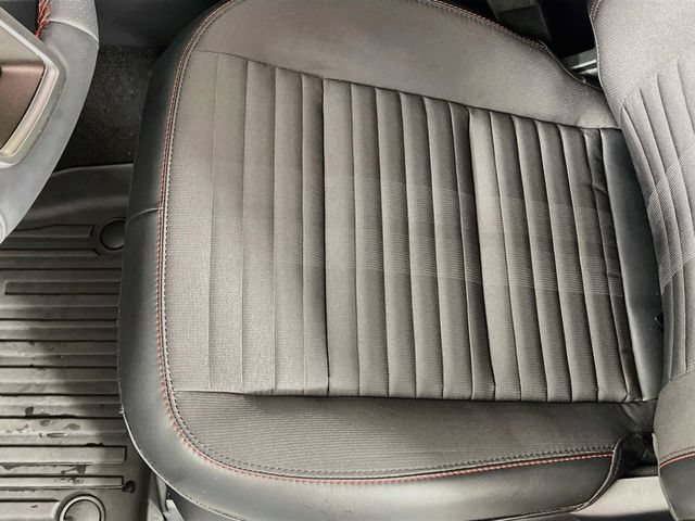 Used 2025 Ford Explorer ST-Line w/ Premium Package RWD image 21