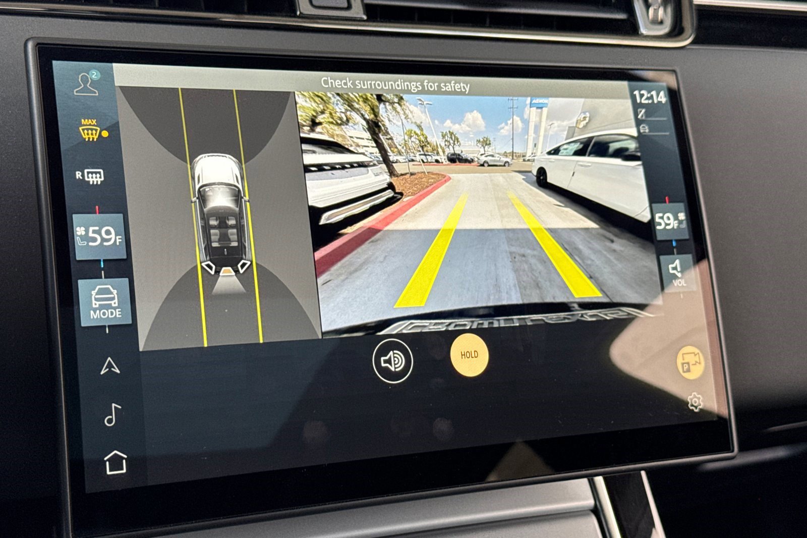 Used 2025 Land Rover Range Rover Evoque S image 24