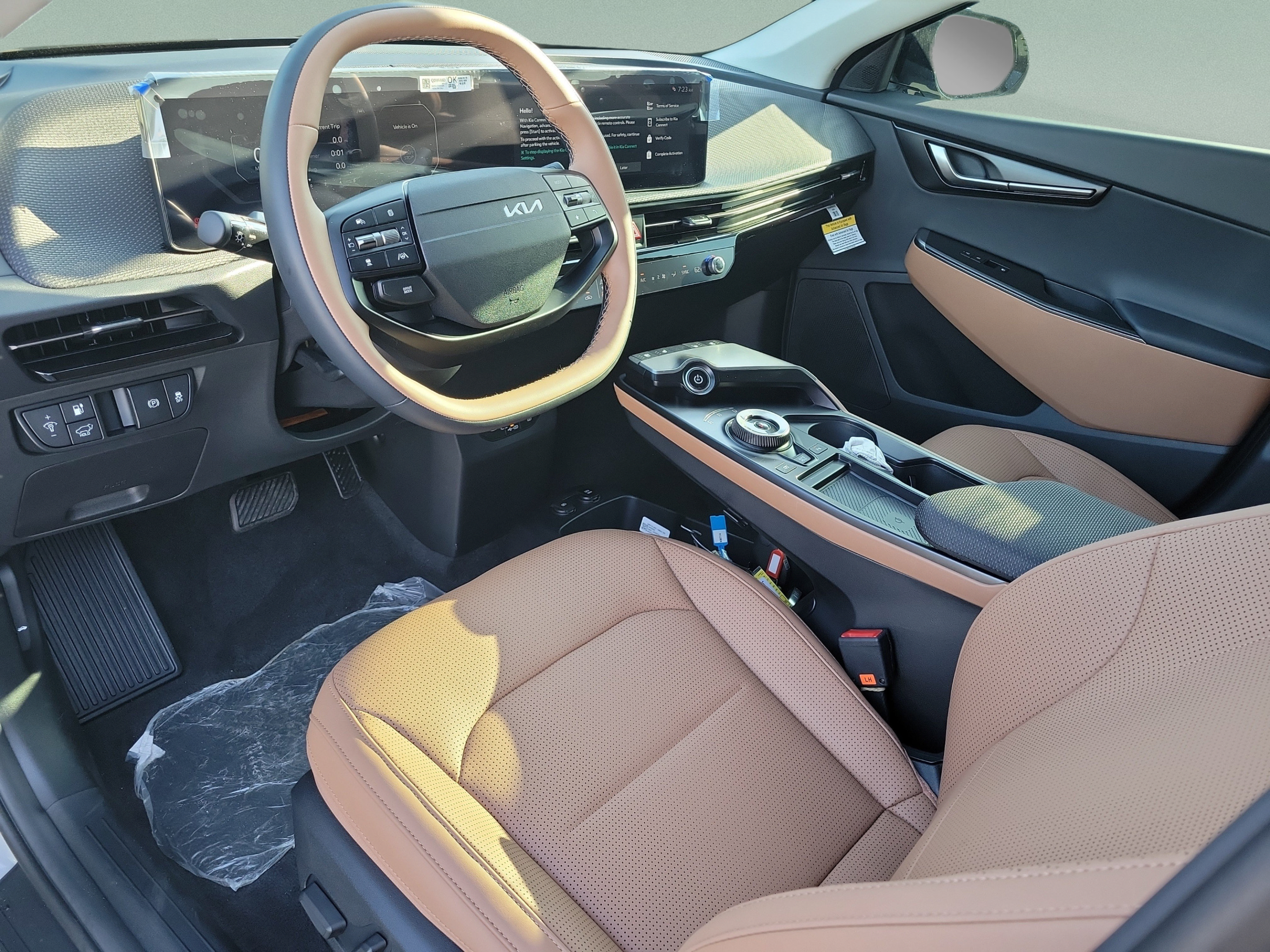 New 2026 Kia EV6 Wind RWD image 14