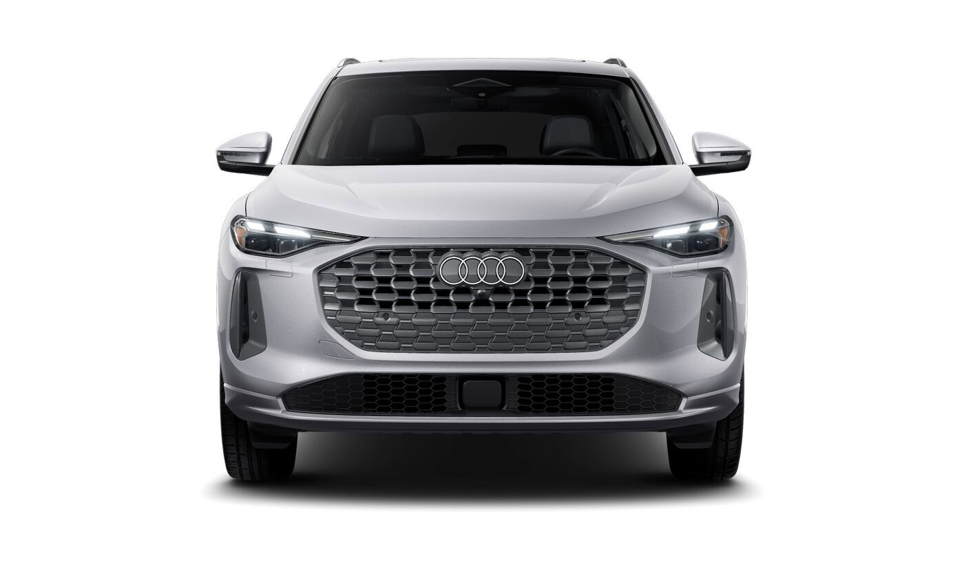Certified 2025 Audi Q5 Premium w/ Convenience Package AWD/4WD image 4