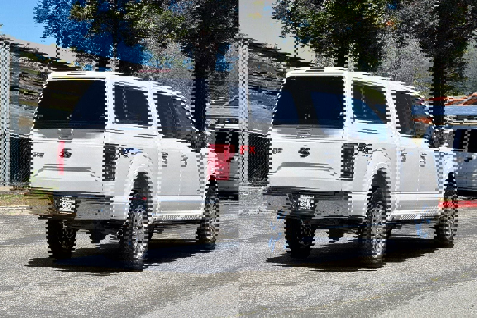 Used 2017 Ford F150 Lariat image 4