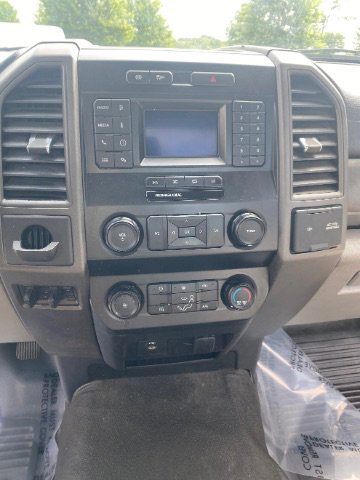 Used 2021 Ford F550 2WD Regular Cab Super Duty image 24