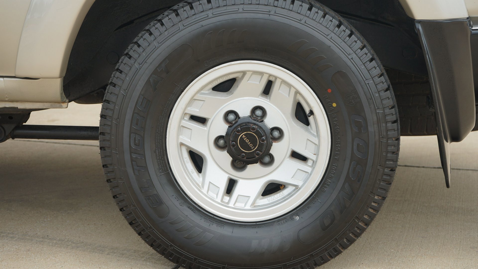 Used 1992 Toyota Land Cruiser AWD/4WD image 33