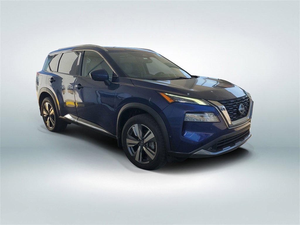 Used 2022 Nissan Rogue SL w/ SL Premium Package image 2