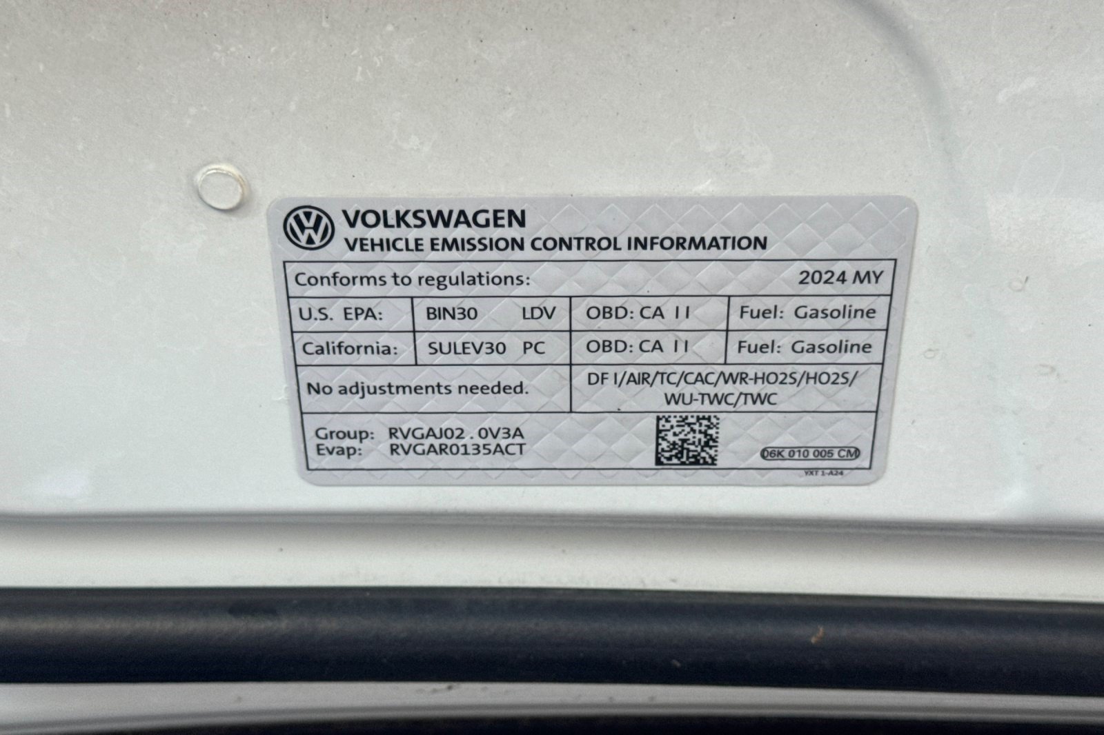 Used 2024 Volkswagen Tiguan SE FWD image 26