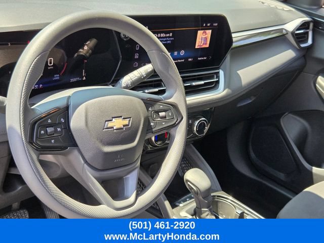 Used 2025 Chevrolet TrailBlazer LT AWD/4WD image 8