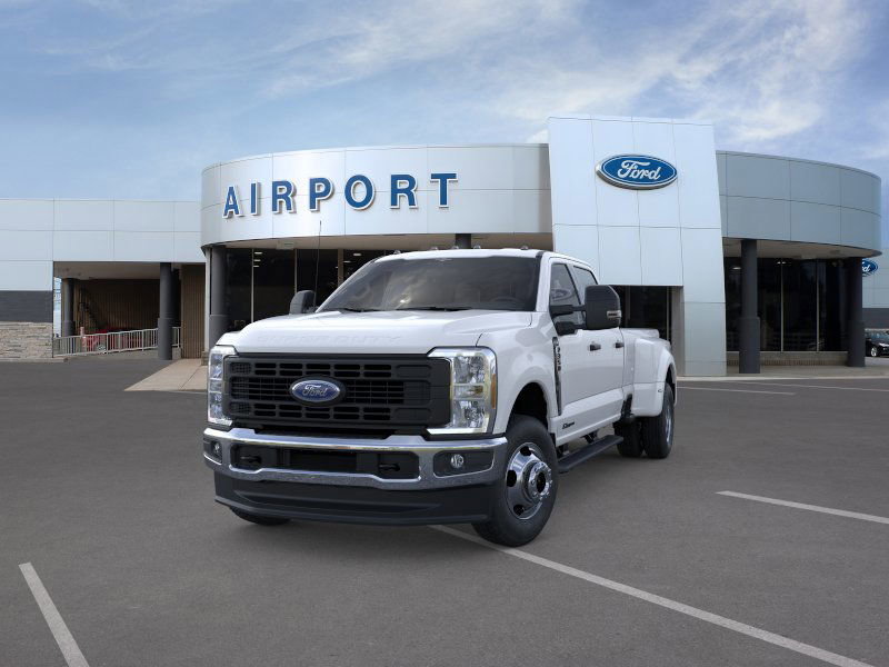 New 2026 Ford F350 XL image 2