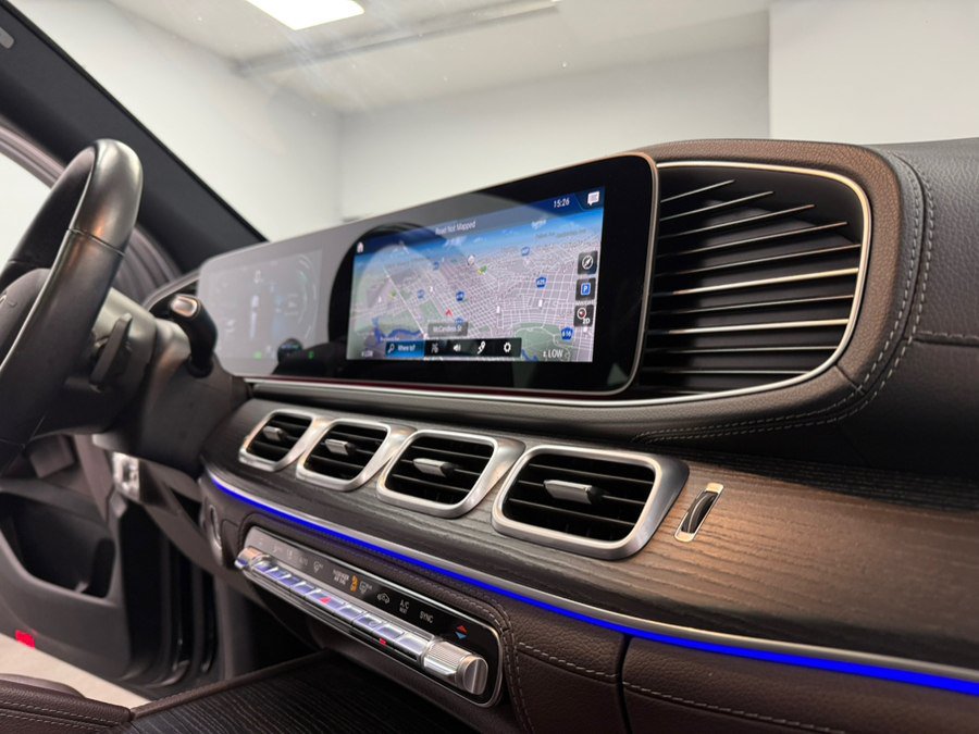 Used 2022 Mercedes-Benz GLS 450 4MATIC w/ AMG Line Exterior image 65