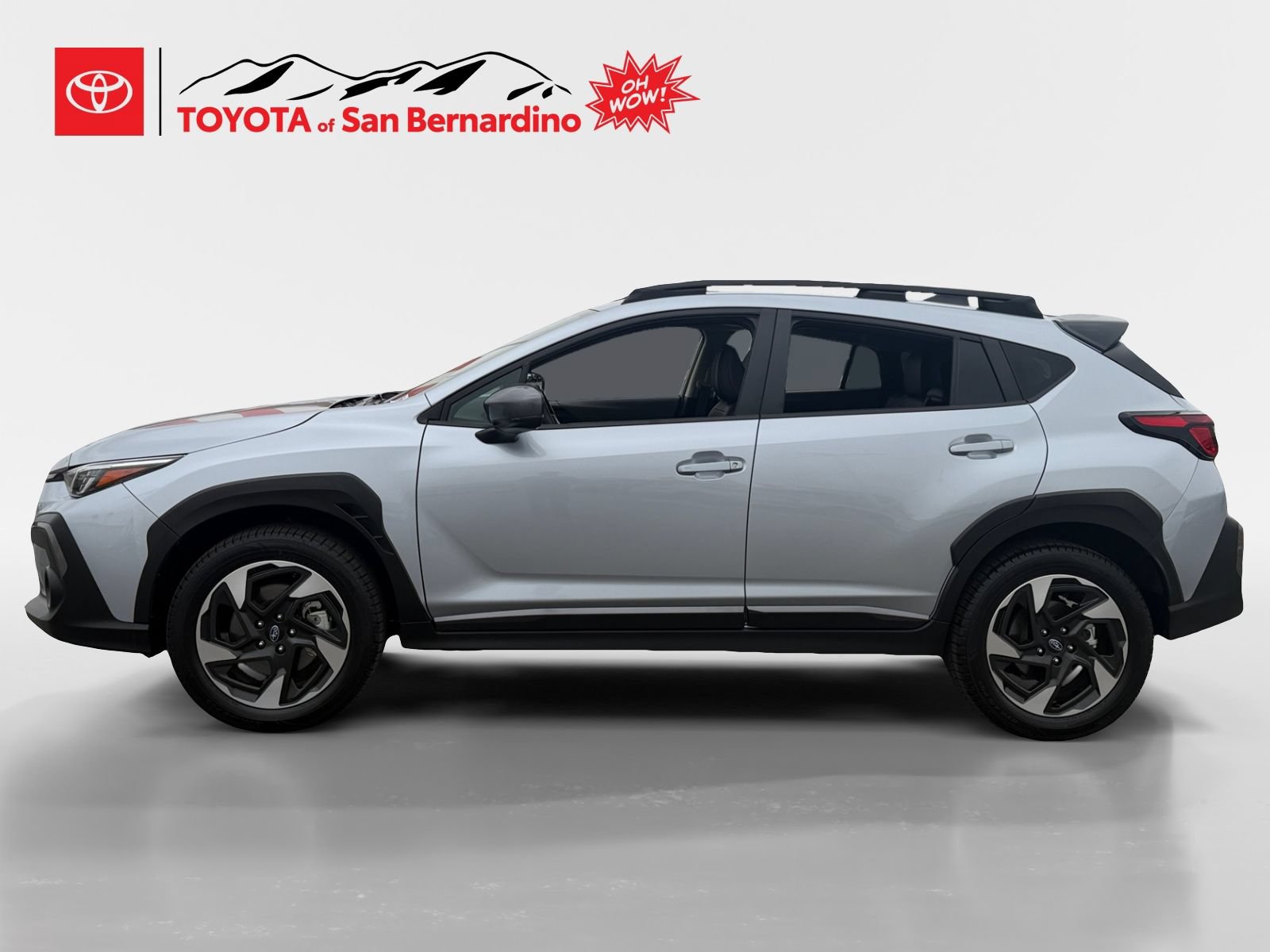 Used 2024 Subaru Crosstrek 2.5i Limited w/ Crosstrek Mirror Package AWD/4WD image 2