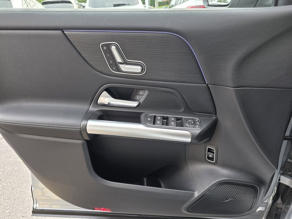 Certified 2025 Mercedes-Benz GLA 250 4MATIC image 28