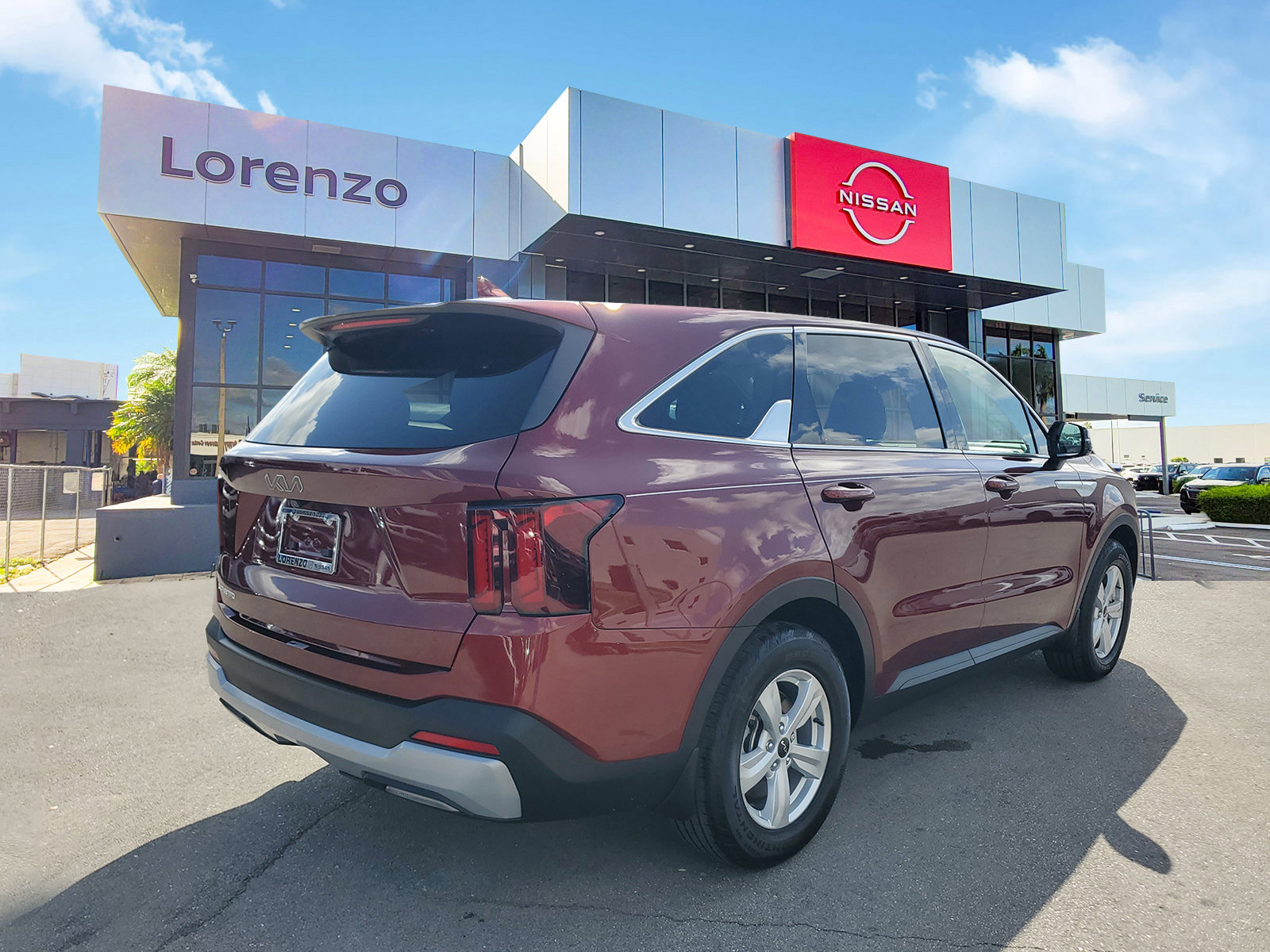 Used 2024 Kia Sorento LX image 5