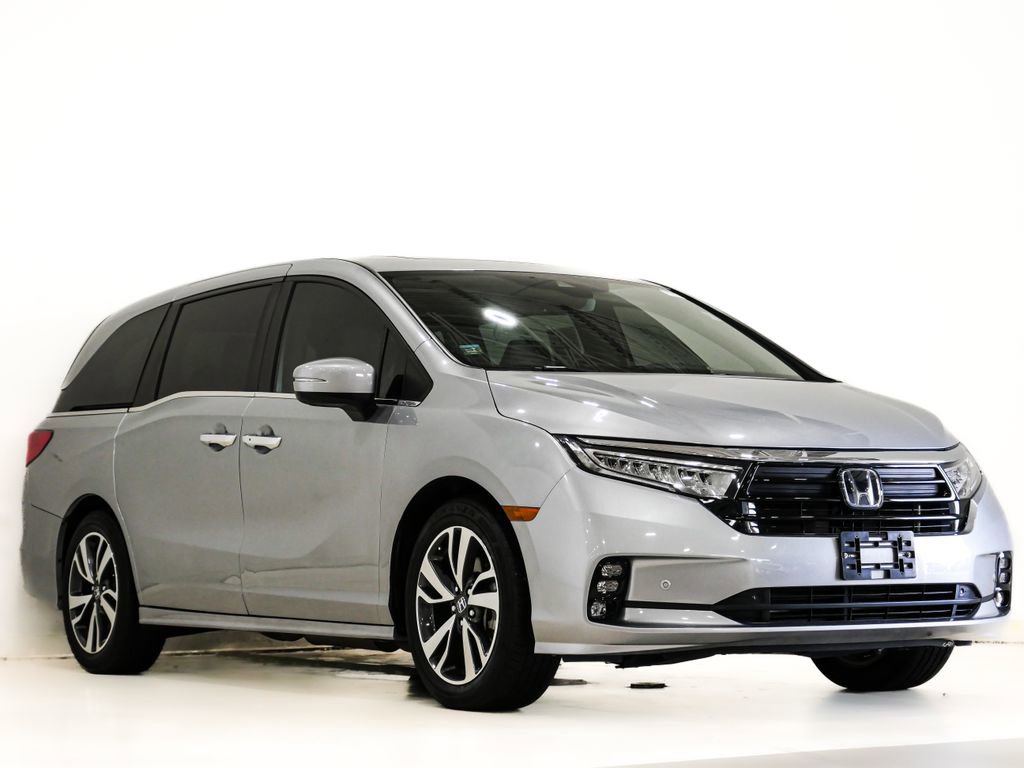 Used 2022 Honda Odyssey Touring image 1