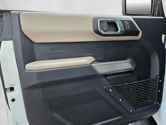 Used 2022 Ford Bronco Wildtrak image 10