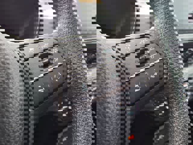 Used 2025 Honda CR-V EX image 21