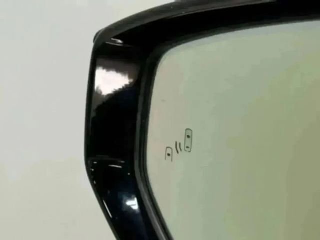 Used 2018 Lexus LC 500h w/ Touring Package image 43