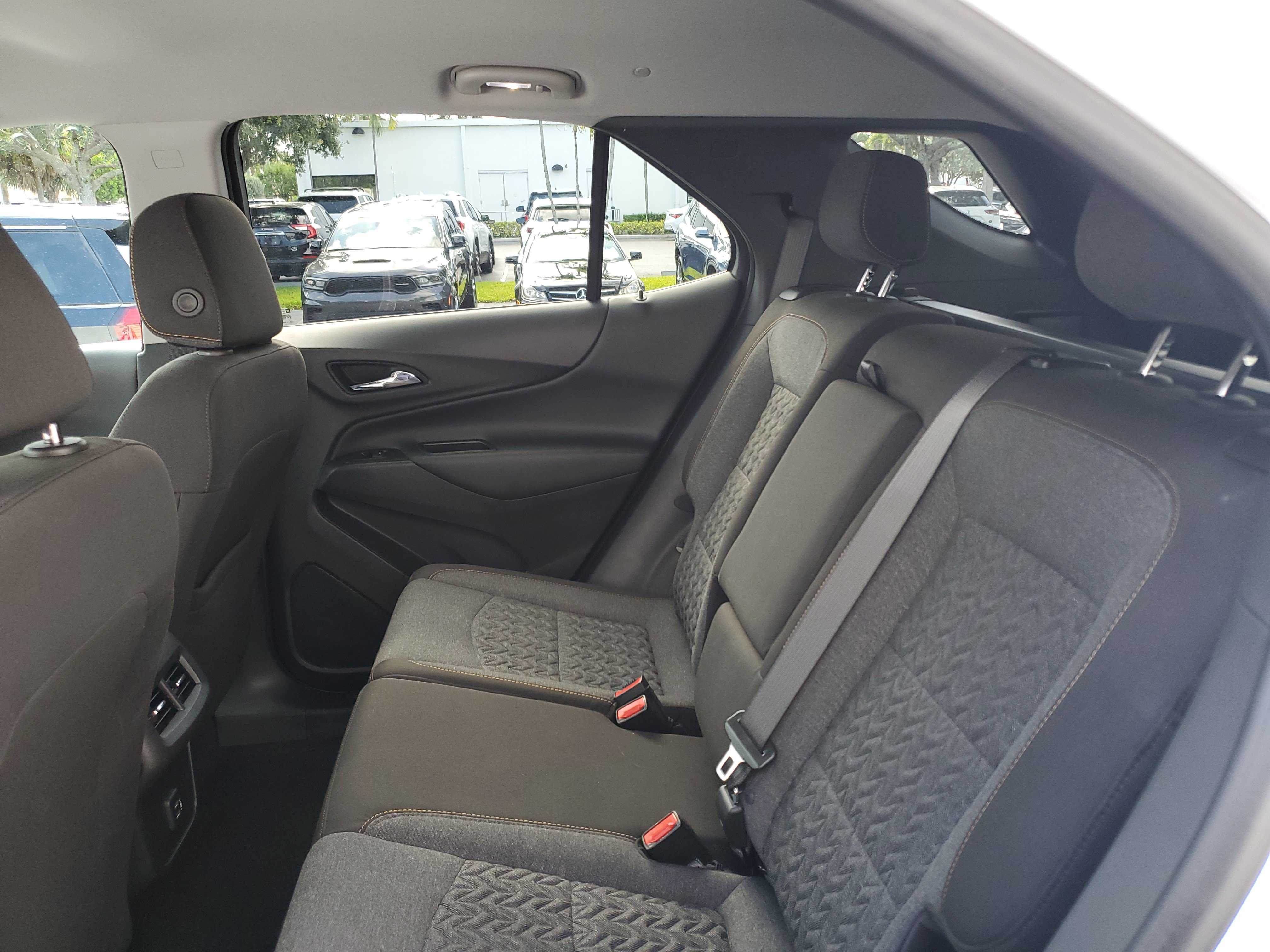 Used 2024 Chevrolet Equinox LT w/ LPO, Cargo Package FWD image 13