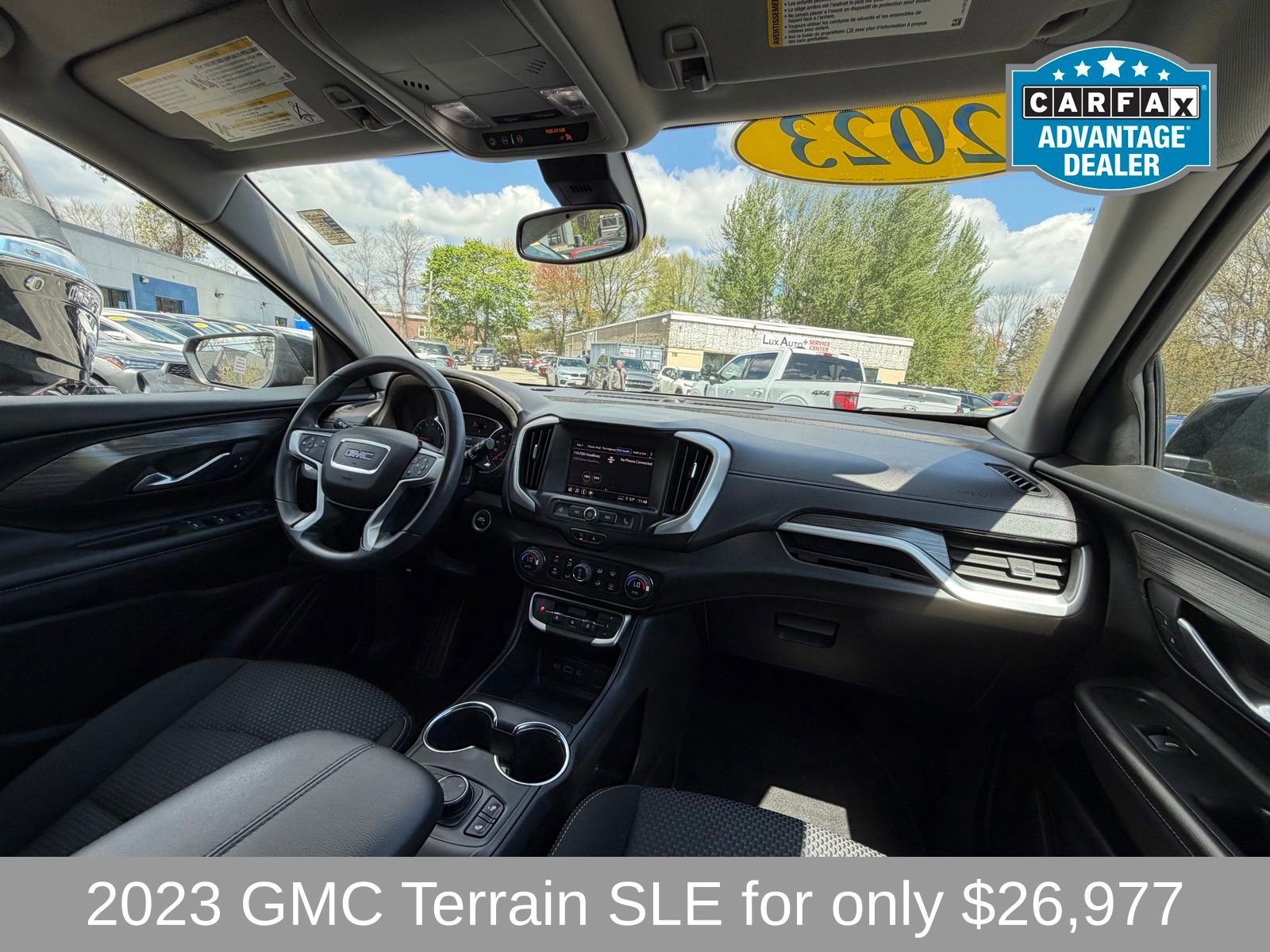 Used 2023 GMC Terrain SLE w/ Driver Convenience Package AWD/4WD image 11