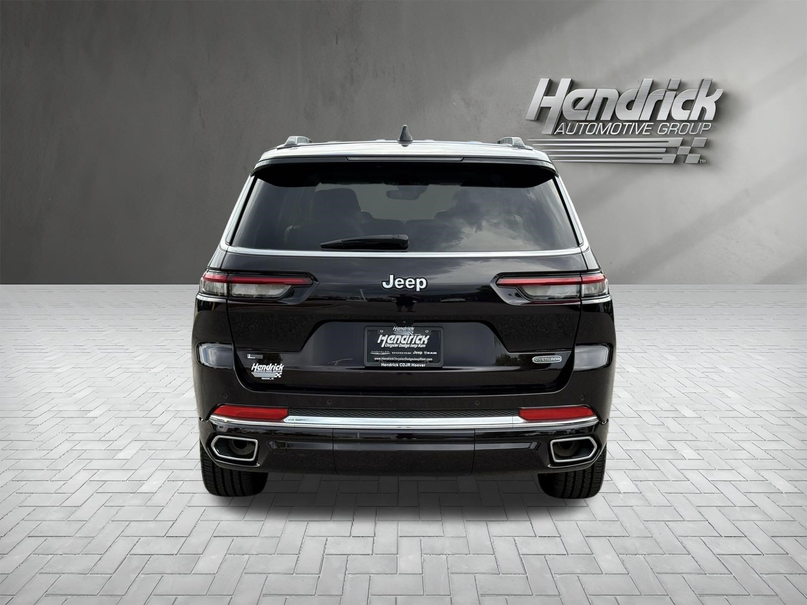Used 2023 Jeep Grand Cherokee L Overland w/ Rear Seat Video Group I RWD image 9