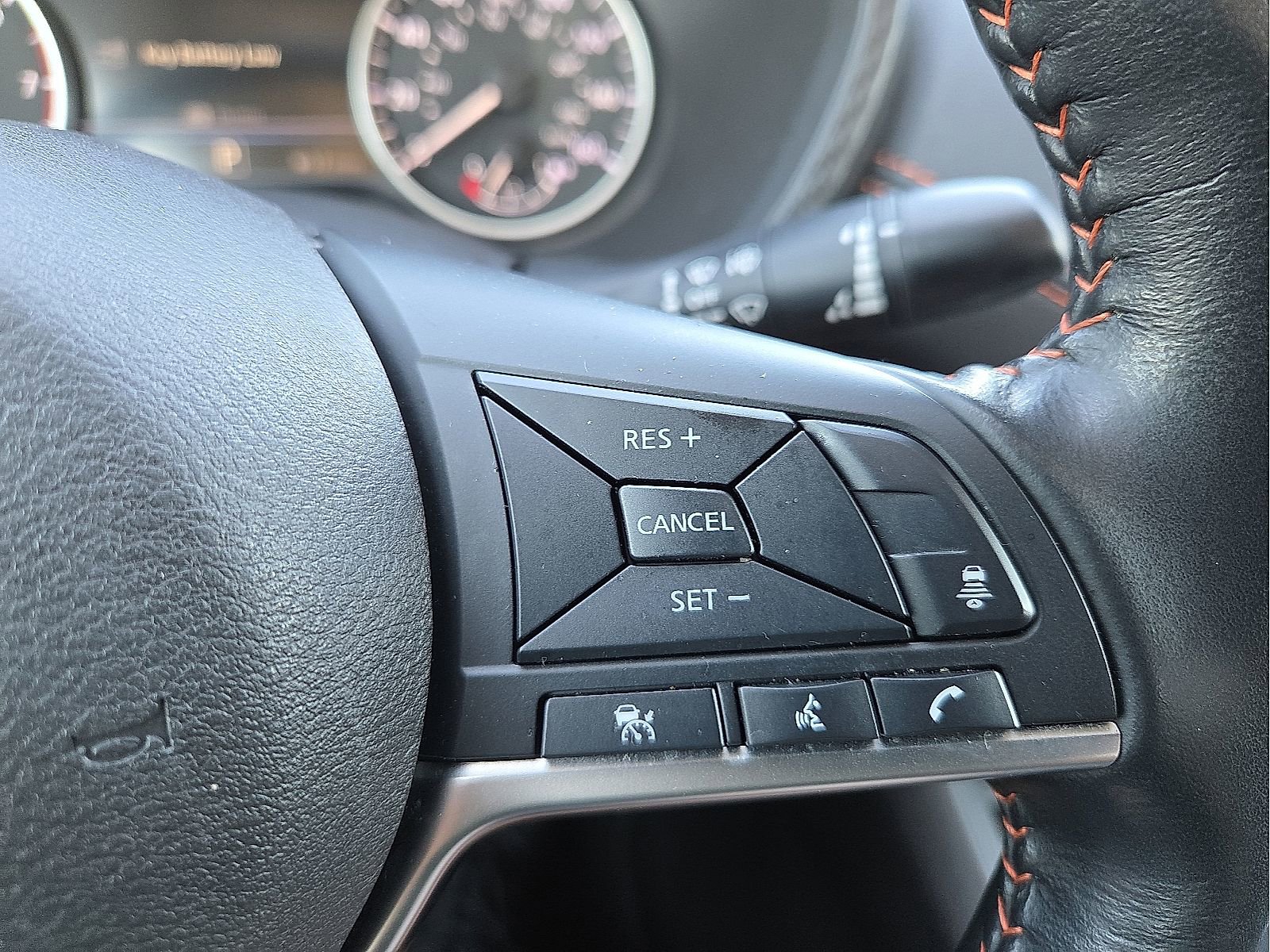 Used 2023 Nissan Sentra SR FWD image 18