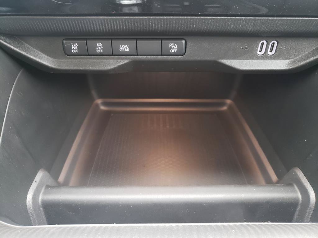 New 2026 Jeep Cherokee Limited AWD/4WD image 18