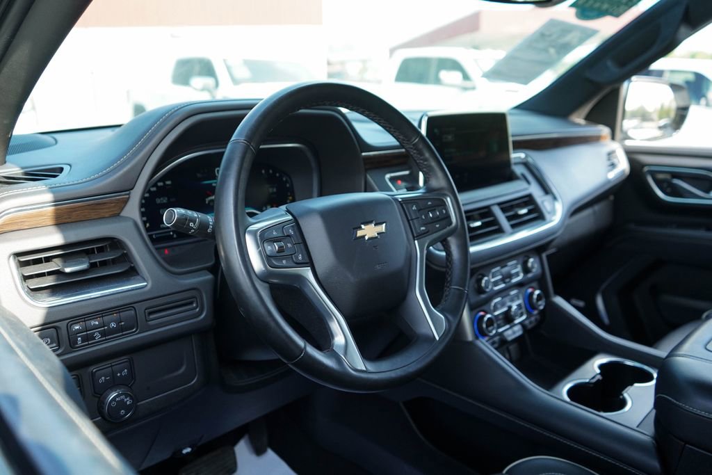 Used 2023 Chevrolet Tahoe Premier AWD/4WD image 6