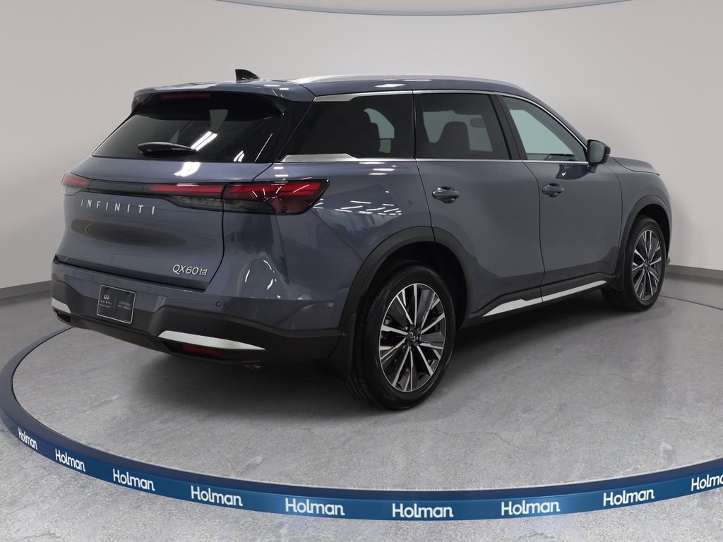 Certified 2026 INFINITI QX60 Luxe w/ Cargo Package AWD/4WD image 5