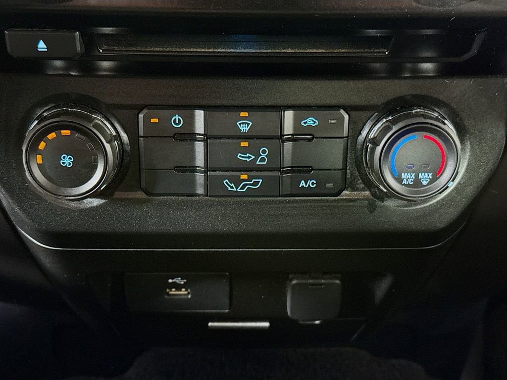 Used 2016 Ford F150 XLT image 14