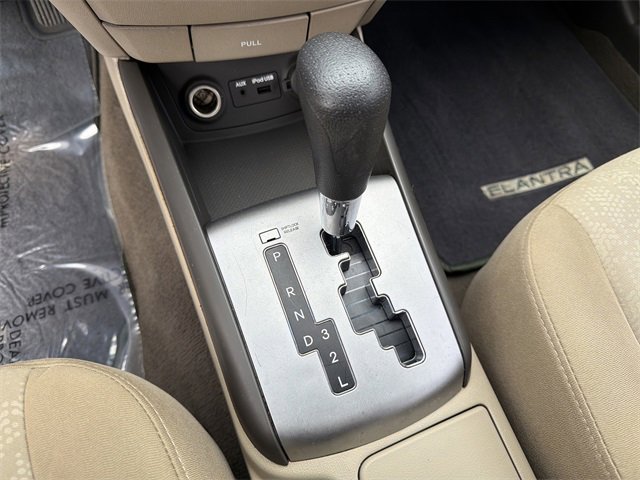 Used 2010 Hyundai Elantra GLS image 29