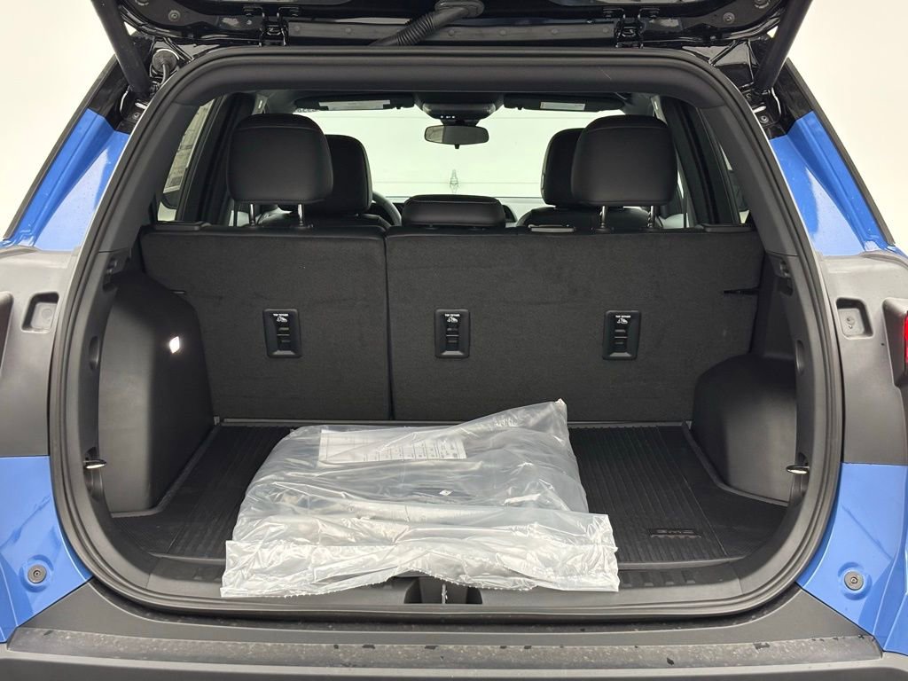 New 2026 GMC Terrain Elevation w/ Elevation Premium Package image 14