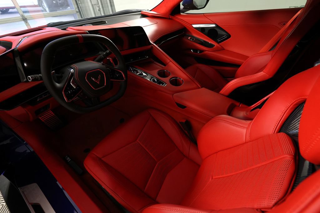 Used 2027 Chevrolet Corvette Grand Sport w/ Z52 Sport Performance Package RWD image 14