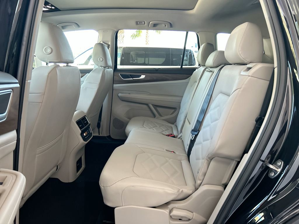 New 2026 Volkswagen Atlas SE image 38