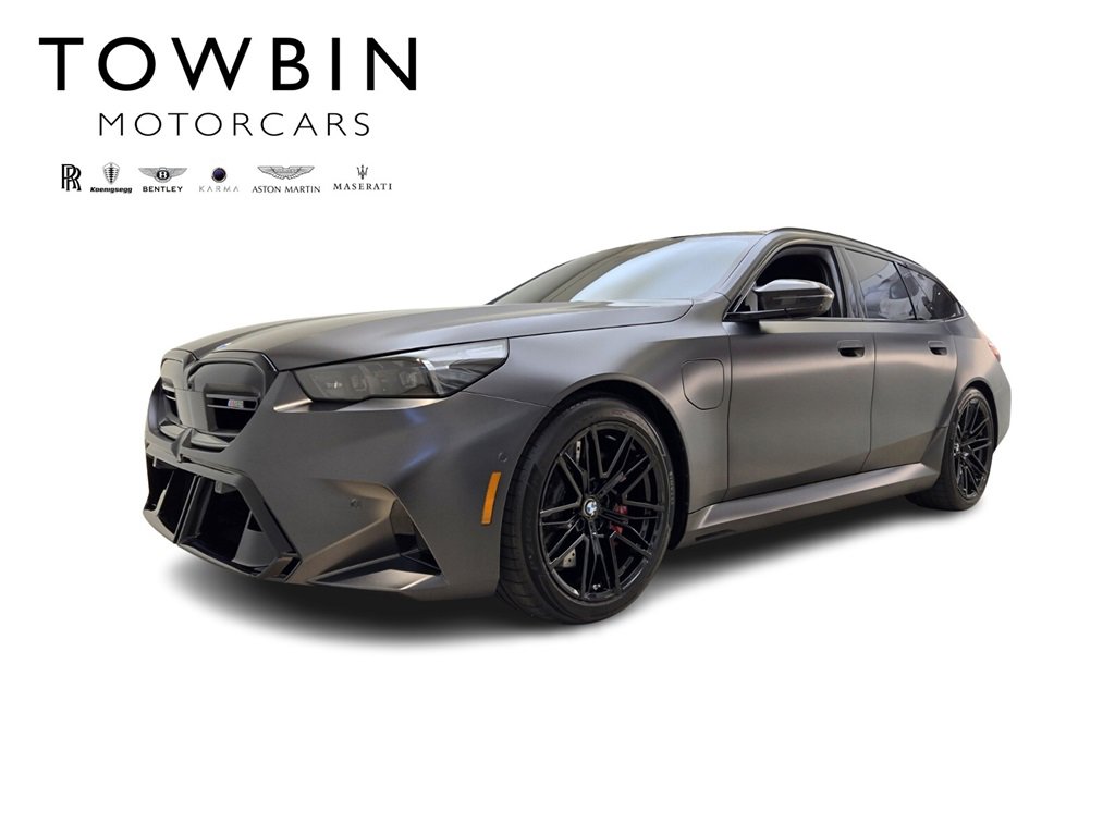 Used 2025 BMW M5 Touring video 1