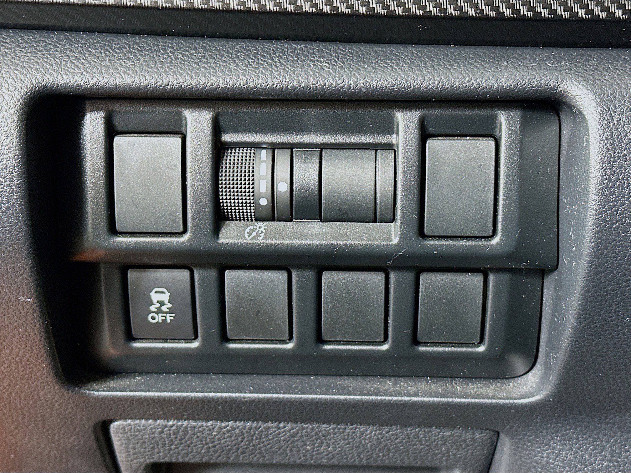 Used 2018 Subaru Crosstrek 2.0i Premium w/ Popular Package #2 image 16