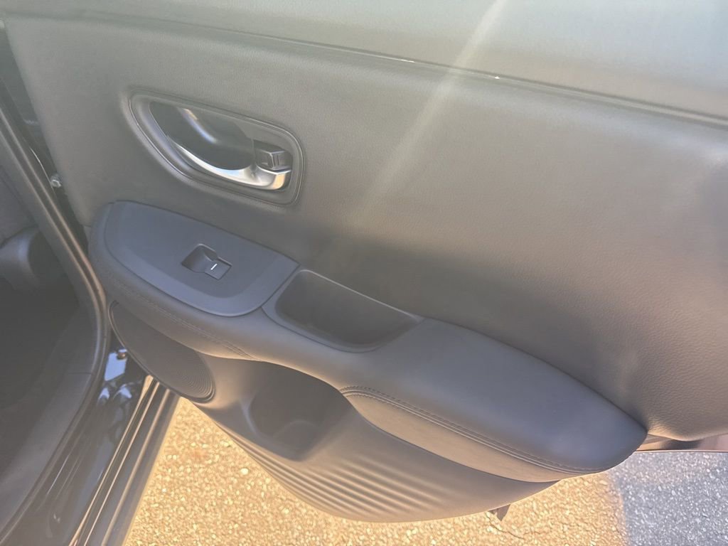 Certified 2026 Honda HR-V LX image 15
