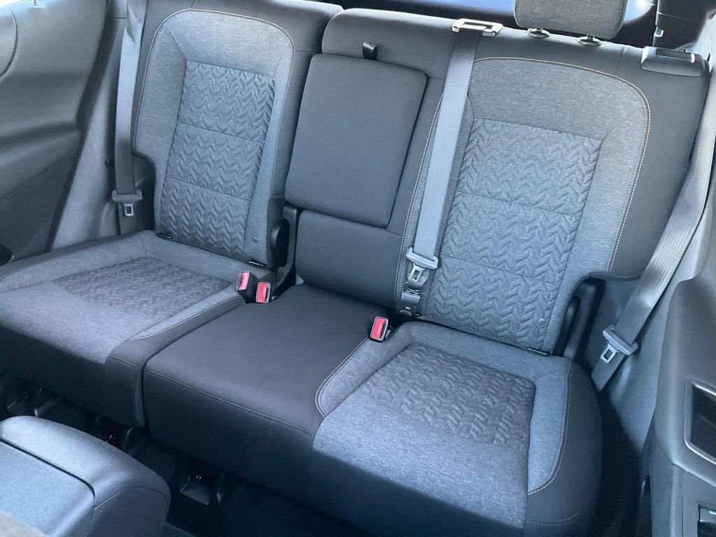 Used 2023 Chevrolet Equinox LT image 24
