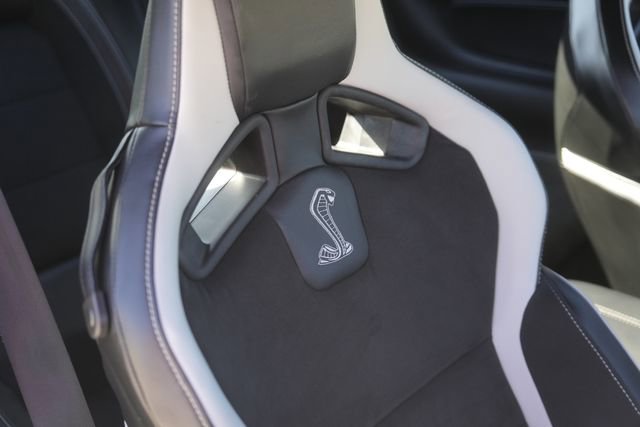 Used 2022 Ford Mustang Shelby GT500 w/ Technology Package image 16