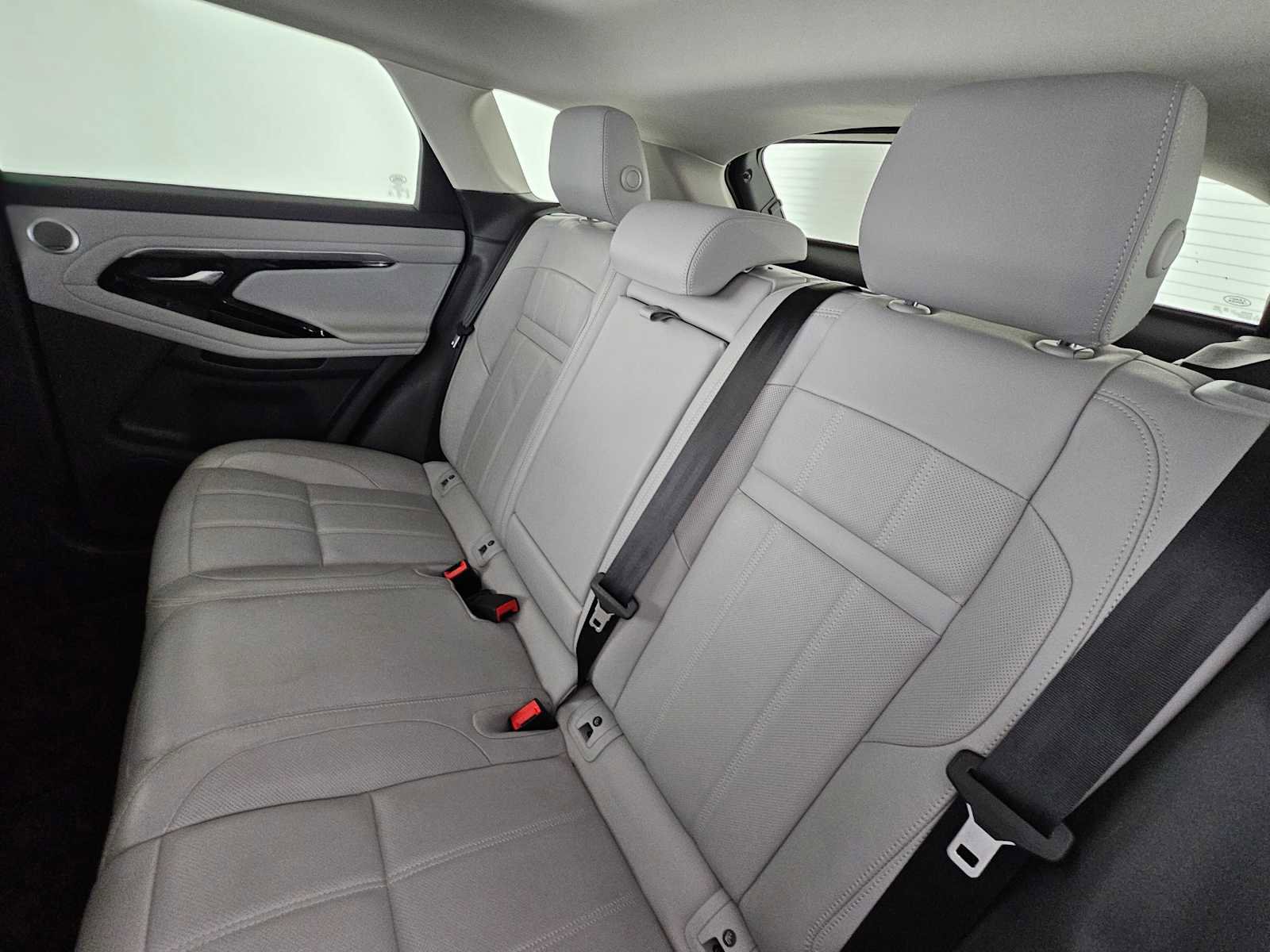 Used 2023 Land Rover Range Rover Evoque S image 17