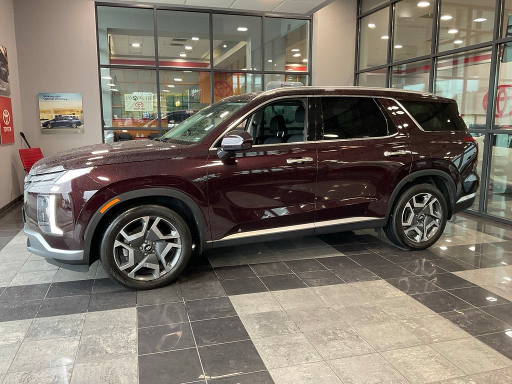 Used 2025 Hyundai Palisade SEL FWD image 3