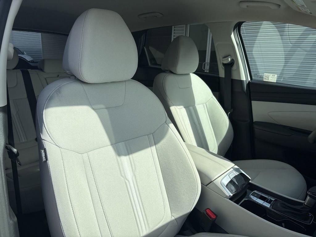 Used 2025 Hyundai Tucson SEL image 16