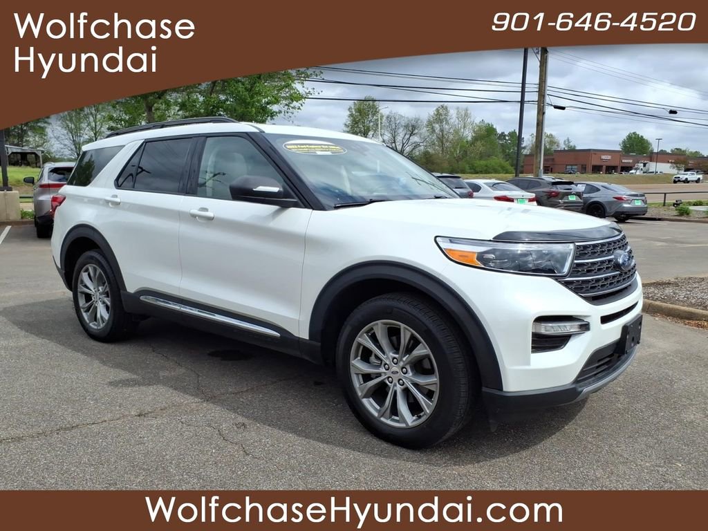 Used 2022 Ford Explorer XLT w/ Equipment Group 202A image 7