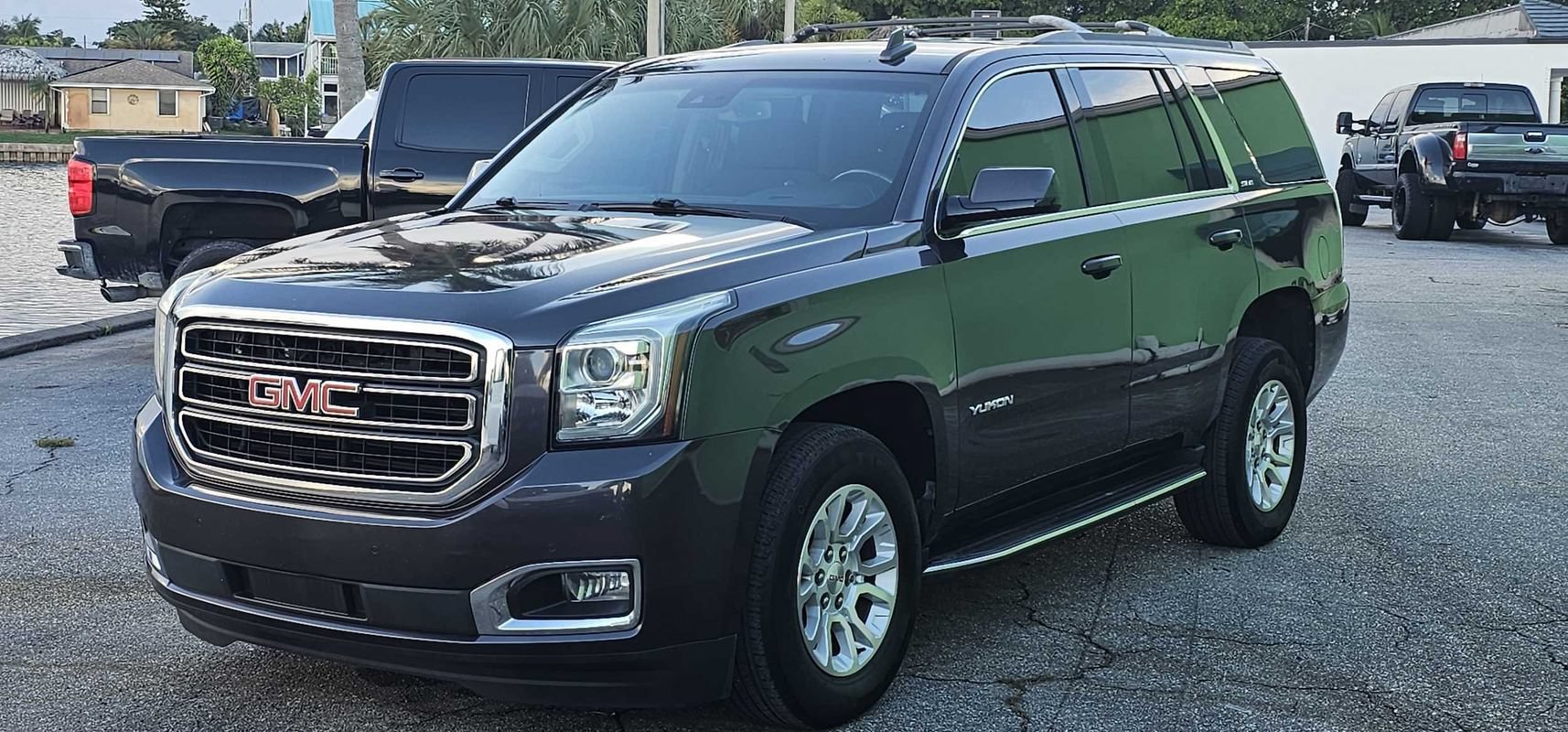 Used 2018 GMC Yukon SLE w/ Convenience Package