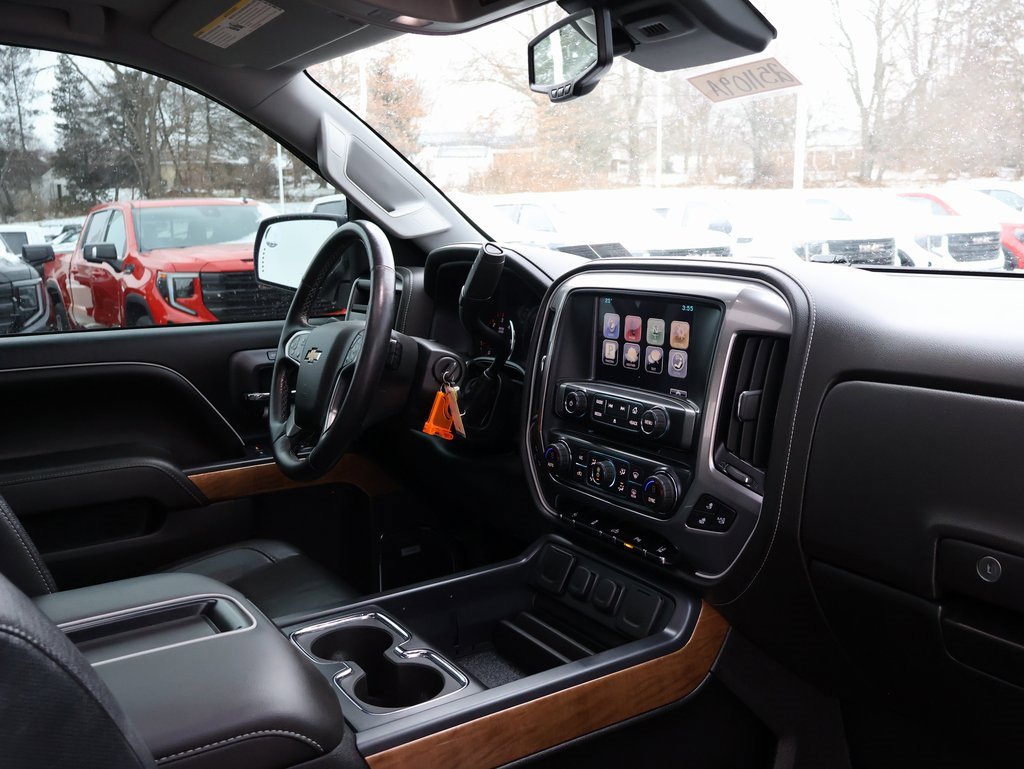 Used 2015 Chevrolet Silverado 1500 LTZ w/ Custom Sport Edition image 40