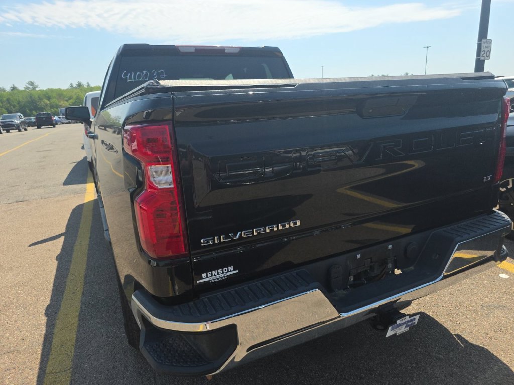 Used 2021 Chevrolet Silverado 1500 LT AWD/4WD image 4