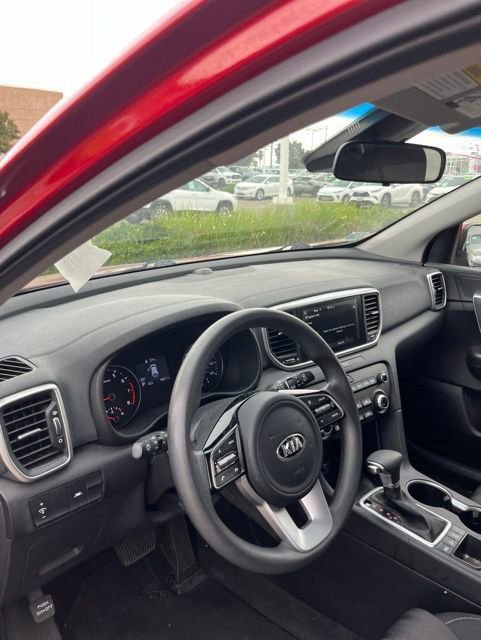 Used 2021 Kia Sportage LX AWD/4WD image 13