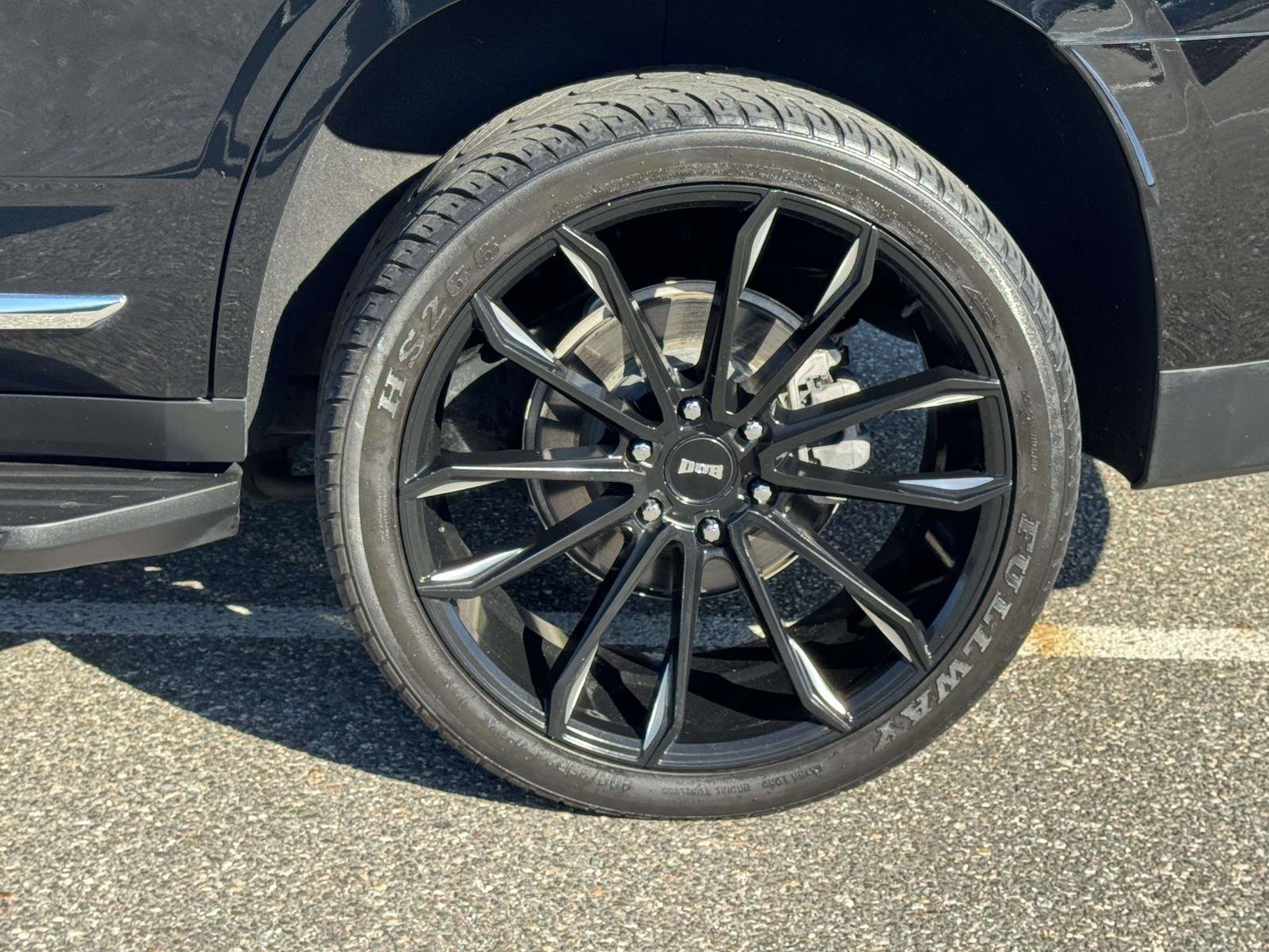 Used 2021 GMC Yukon SLT w/ SLT Luxury Plus Package image 8