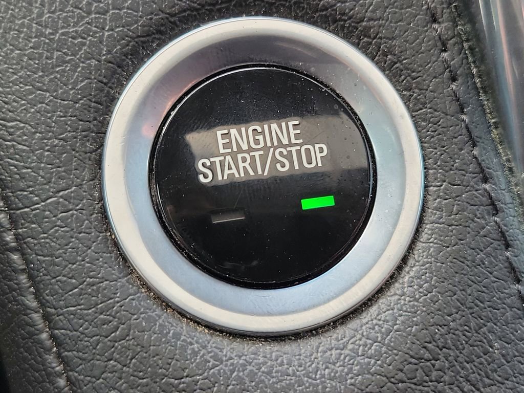 Used 2017 Cadillac Escalade ESV Premium Luxury image 15