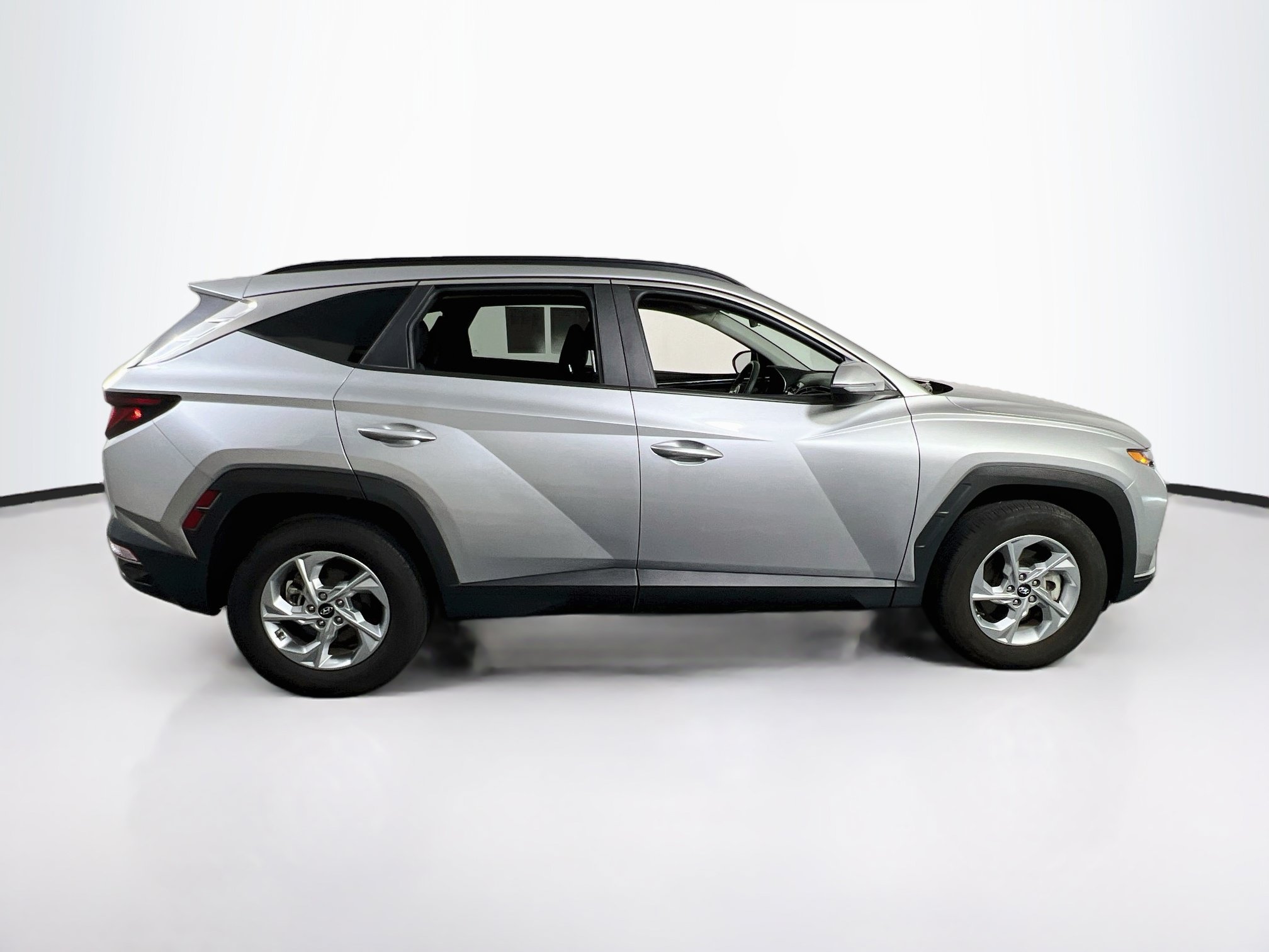 Used 2024 Hyundai Tucson SEL AWD/4WD image 4