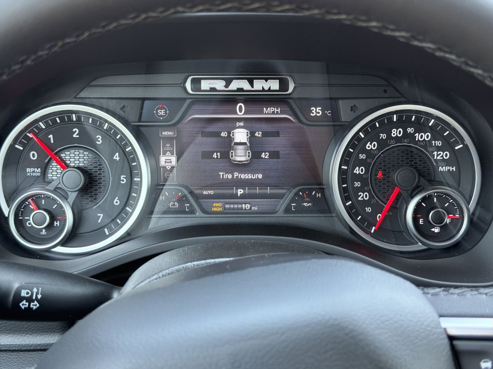 New 2026 RAM 1500 Big Horn AWD/4WD image 17