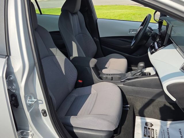 Used 2026 Toyota Corolla SE FWD image 16